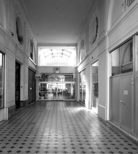 galerie marchande dite Galerie des Palmiers