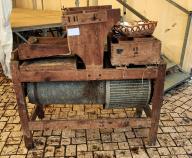 Machine à épurer mécaniquement : trieur à grain dit ventaïre