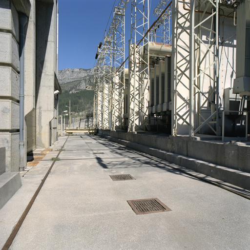 centrale hydroélectrique du barrage de Castillon