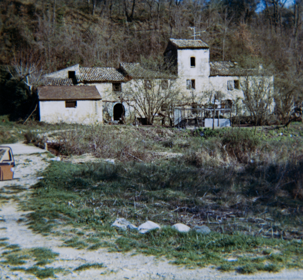 Vue d'ensemble prise de l'ouest. Etat vers 1970.