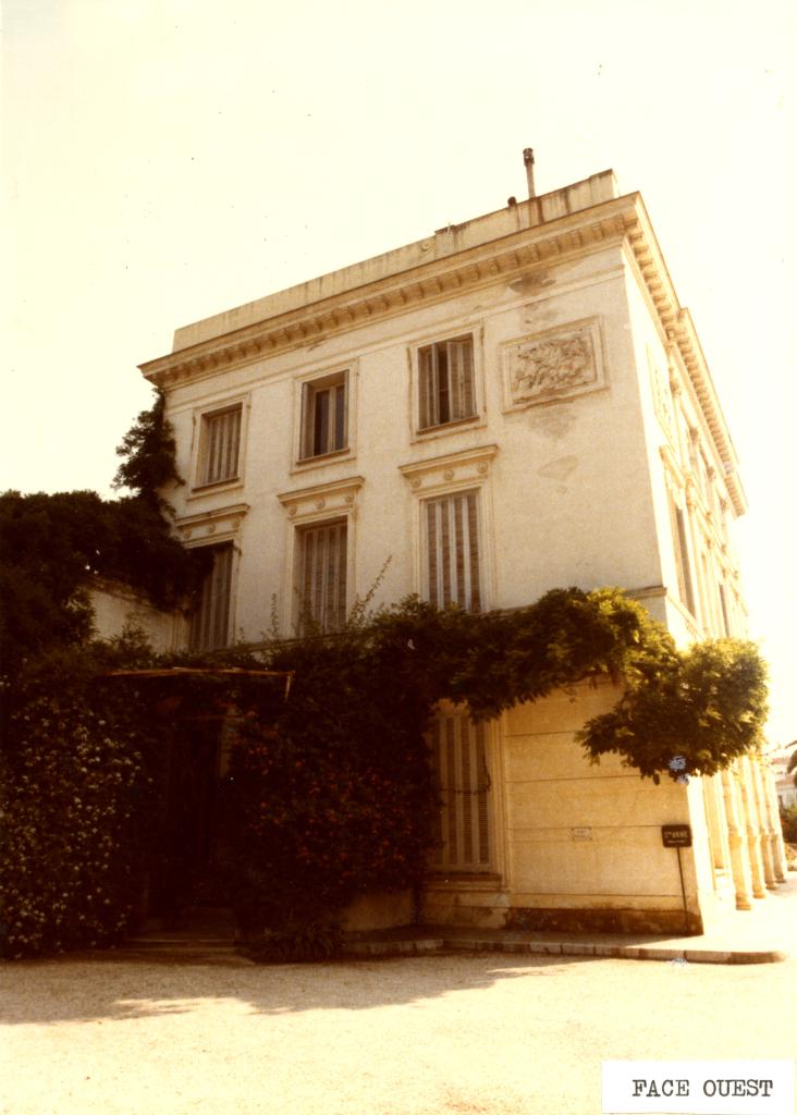 maison de villégiature (villa balnéaire) dite L'Africaine