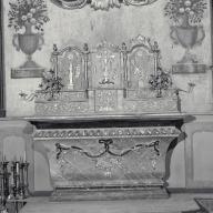 ensemble de l'autel de la Passion (autel, 2 gradins d'autel, tabernacle, retable)