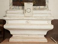 Ensemble de l'autel de saint Roch : autel, tabernacle, deux gradins d’autel, tableau d’autel