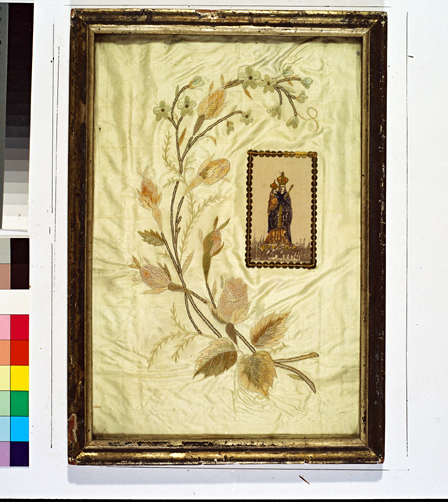 ex-voto, tableau de broderie : Gerbe de fleurs