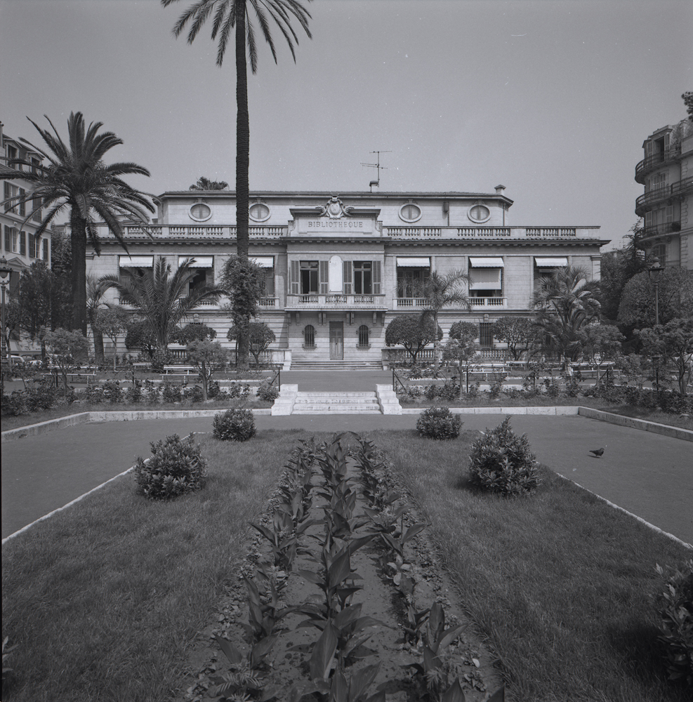 square Dominique Durandy, ancien jardin d'agrément de la Villa Rambourg