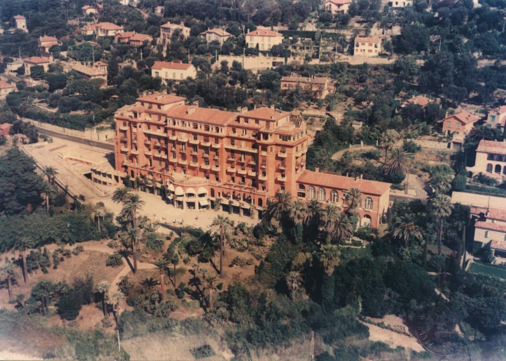 hôtel de voyageurs dit le Parc Palace puis immeuble dit le Palais Provençal
