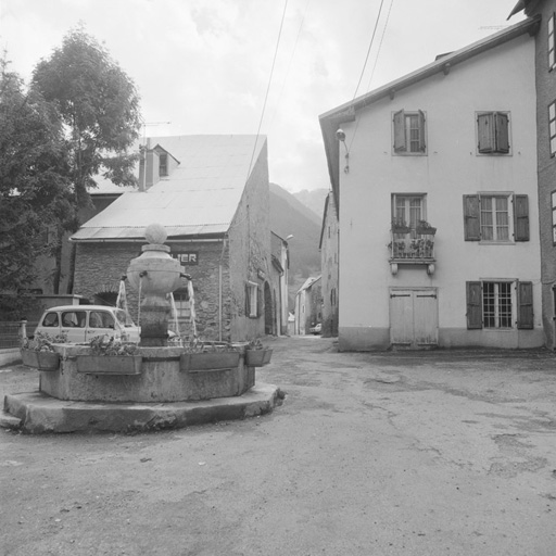 fontaine (fontaine en borne)