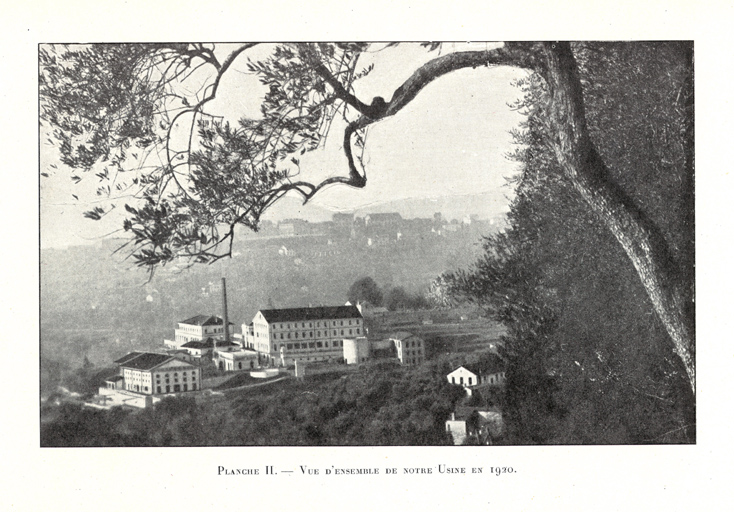 bâtiment conventuel, puis parfumerie Roure-Bertrand, actuellement immeuble de bureaux