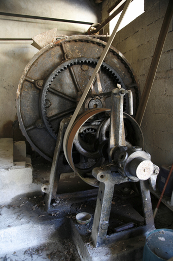 machine à broyer : moulin à galets