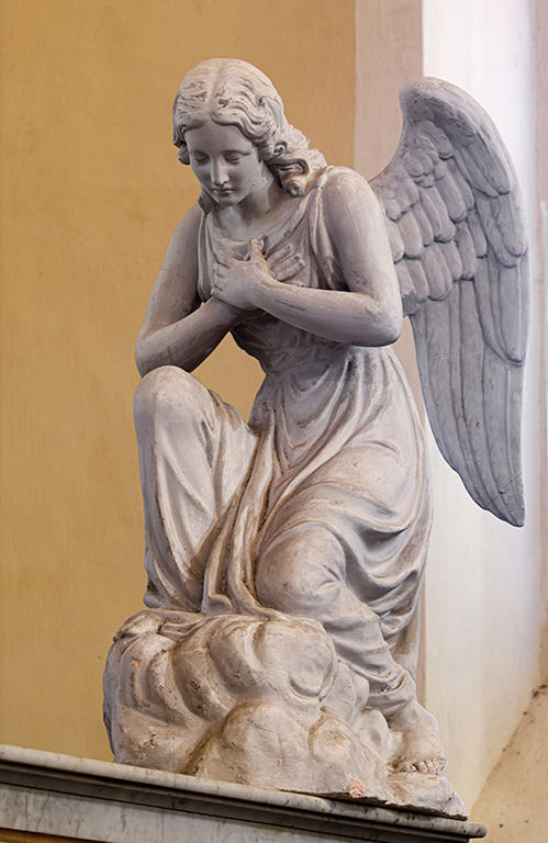 Ensemble de deux statues (petites natures) : anges adorateurs