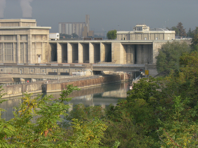 usine-barrage André-Blondel, écluse saint-Pierre de Bollène, pont routier