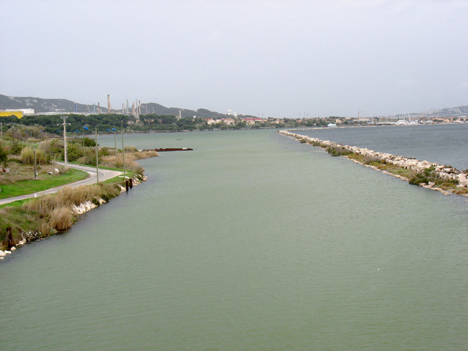 canal de navigation de Marseille au Rhône