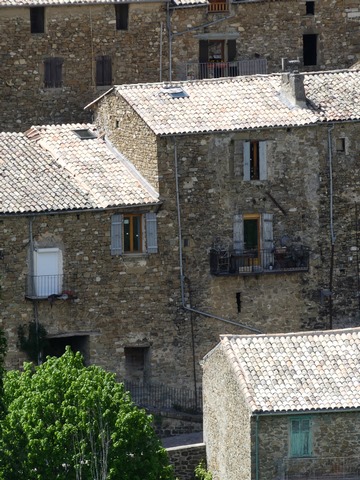 Vue d'ensemble prise du sud-est.