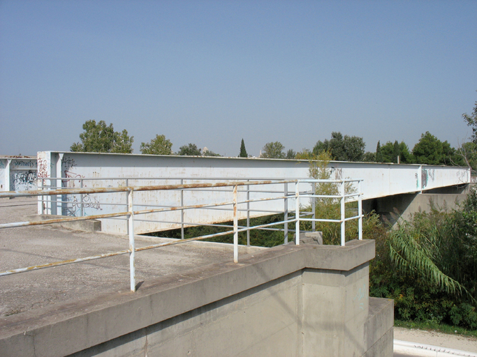 pont mobile ferroviaire (pont tournant), actuellement passerelle