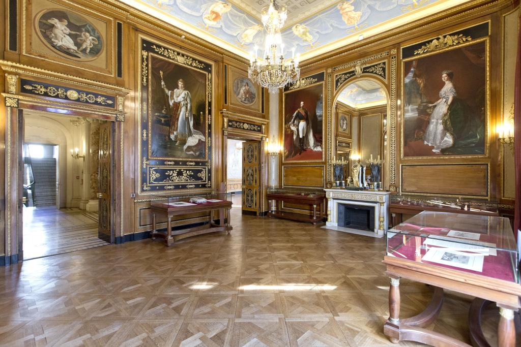 maison de villégiature (villa balnéaire) dite Villa Masséna, actuel musée sous le nom de Villa ou Palais Masséna