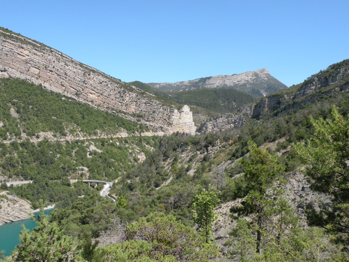 présentation de la commune de Saint-Julien-du-Verdon