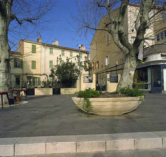 caserne de douaniers, actuellement cercle de sociabilité