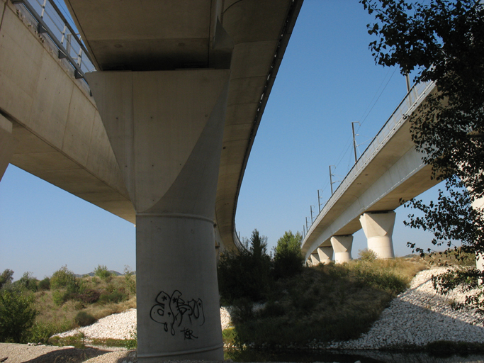 double viaduc ferroviaire (TGV) d'Avignon