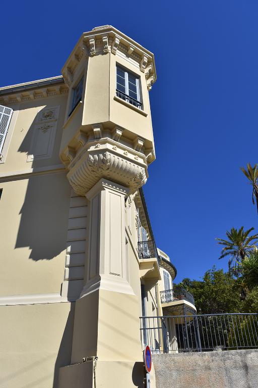 maison de villégiature (villa balnéaire) dite Villa Reybaud, Villa Kronenberg, Villa La bonbonnière, actuellement Casa Vecchia