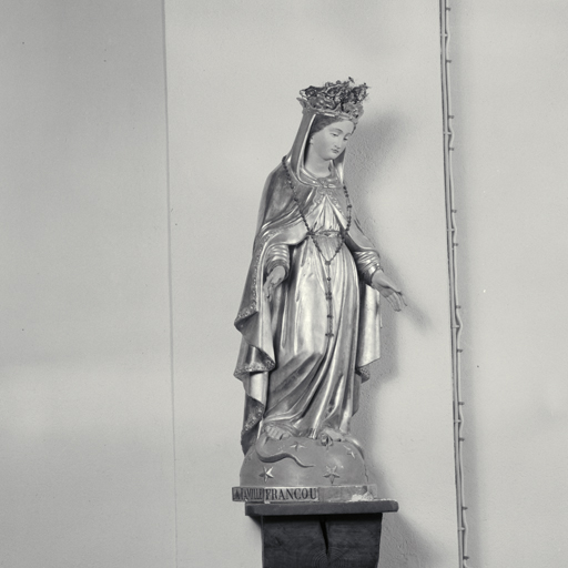 statue : L'Immaculée Conception