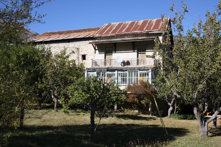 Ferme aux Saintes (parcelle ZA 64a).