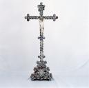 croix d'autel, statue : Christ en croix (n° 2)