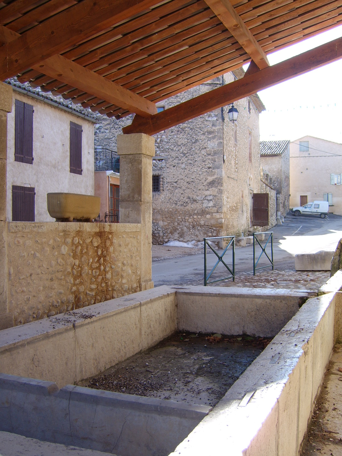 Fontaine et lavoir, dite fontaine lavoir du Thorond