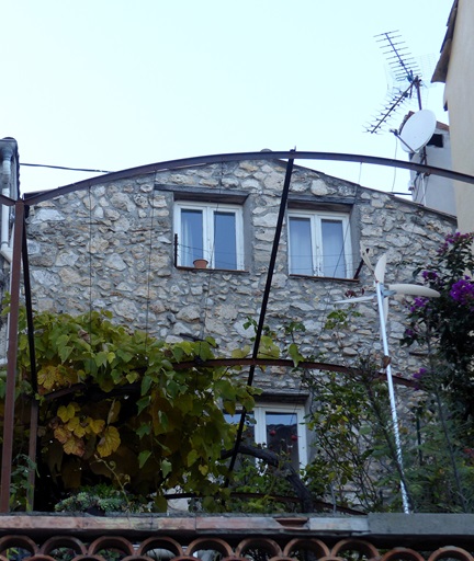 Extension de logis sur la rue, élévation est. Deuxième et troisième niveaux.