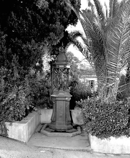 fontaine monumentale dite Fontaine Wallace