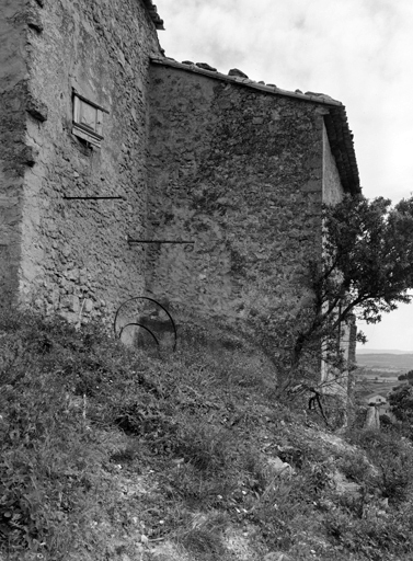 église paroissiale Notre-Dame-de-Toutes-Fleurs, Saint-Elzéar (Eglise Semi-Troglodytique)