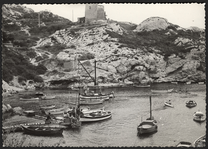 Port abri de la calanque de Niolon