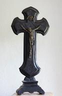 Croix d'autel : Christ en croix (N° 1)