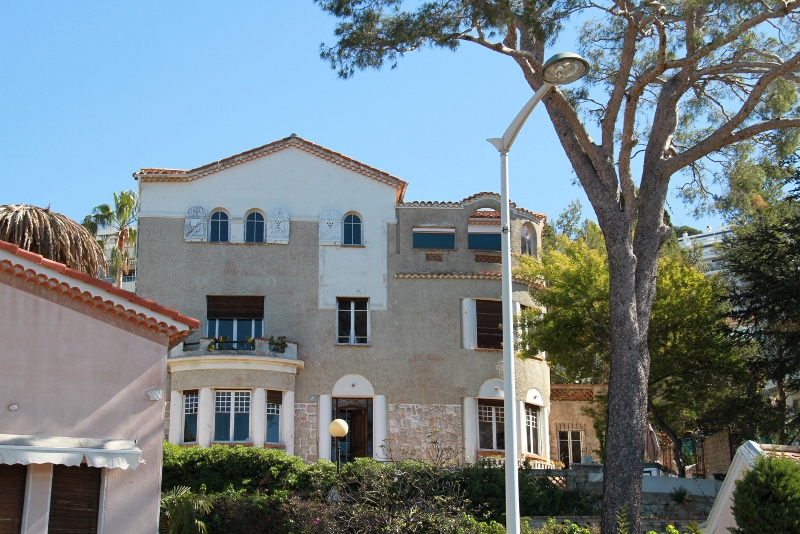 maison de villégiature (villa balnéaire) dite Villa Les Lucioles