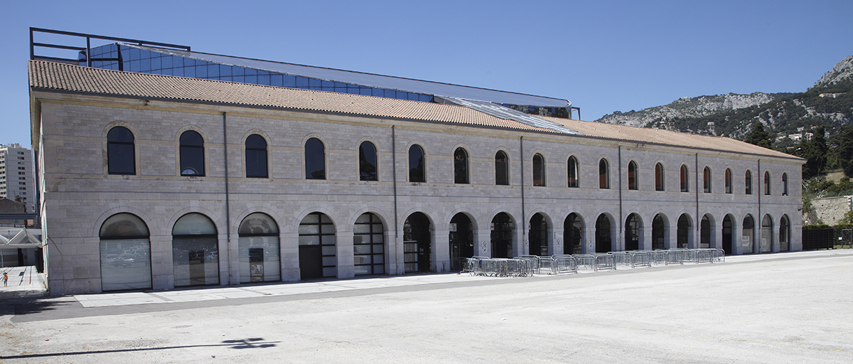 Elévation sur cour, est/sud-est, du bâtiment ouest.