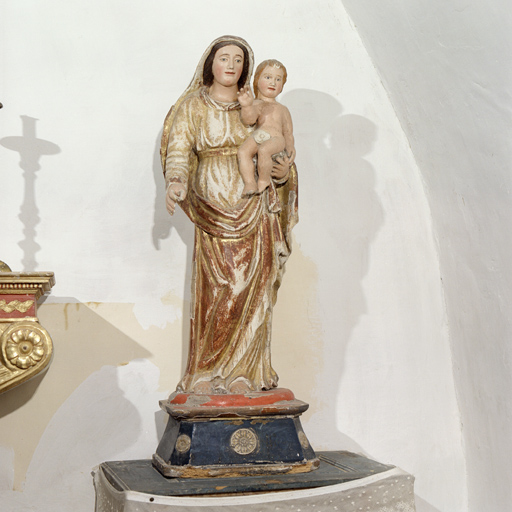 statue : La Vierge à l'Enfant