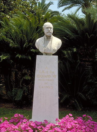 monument à Edouard, prince de Galles