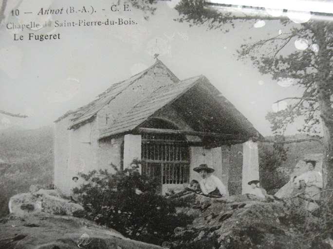 Chapelle Saint-Pierre-du-Bois, vers 1890.