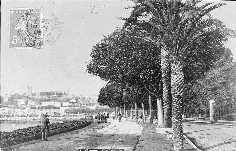 front de mer dit boulevard de la Croisette
