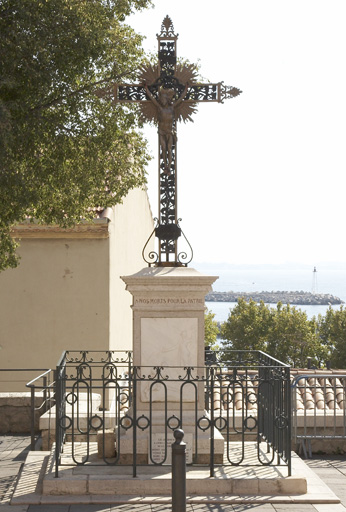 croix monumentale ; monument aux morts de la guerre de 1914-1918