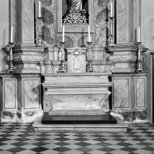 ensemble autel, 3 gradins d'autel et tabernacle du Rosaire