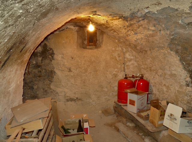 Partie nord. Etage de soubassement, resserre nord. Vue de volume prise de l'est.