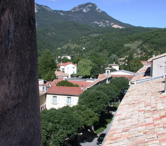 couvent de grands augustins puis école (Institution Notre-Dame-du-Roc), actuellement collège du Verdon