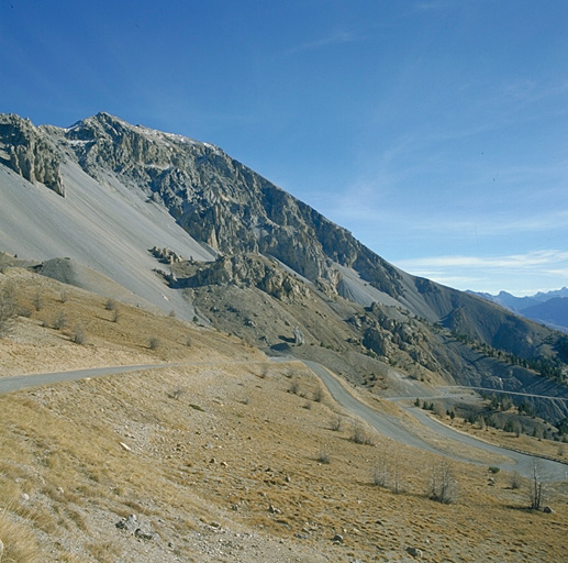 route du Col-de-l'Izoard