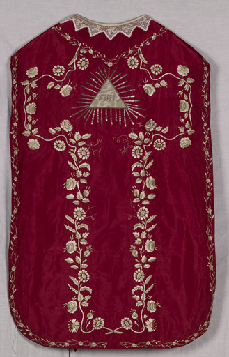 chasuble (N° 2) (ornement rouge)