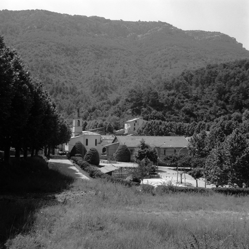 coopérative vinicole, coopérative agricole (coopérative oléicole) et moulin à huile dits La Clairvoyante