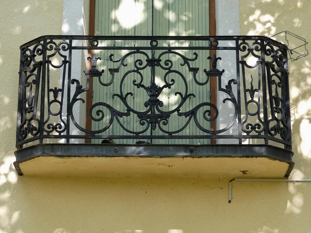 Bâtiment principal du Lastic. Elévation sud, deuxième niveau. Balcon.