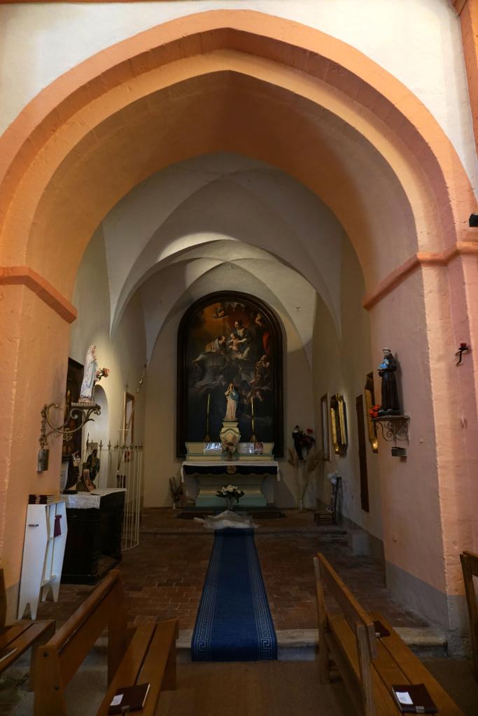 Vue intérieure de la chapelle de la Vierge.