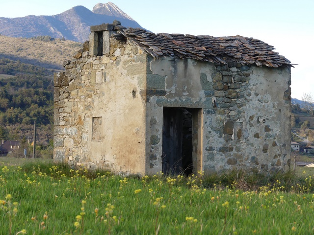 Vue d'ensemble prise du sud-ouest.