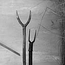 fourche à paille (3) dite pourzoou