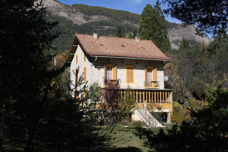 hôtel de voyageurs dit La Clairière, puis Hôtel Borel, actuellement maison